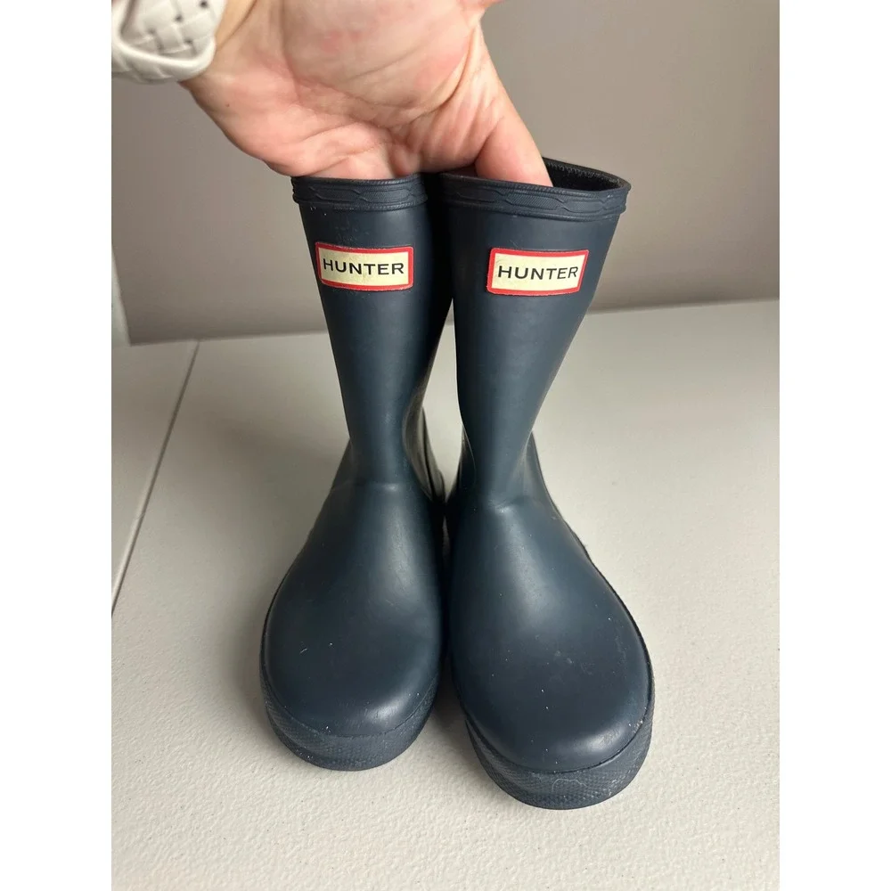 Hunter Kids First Classic Navy Blue Matte Waterproof Rain Boots Size 9 Toddler